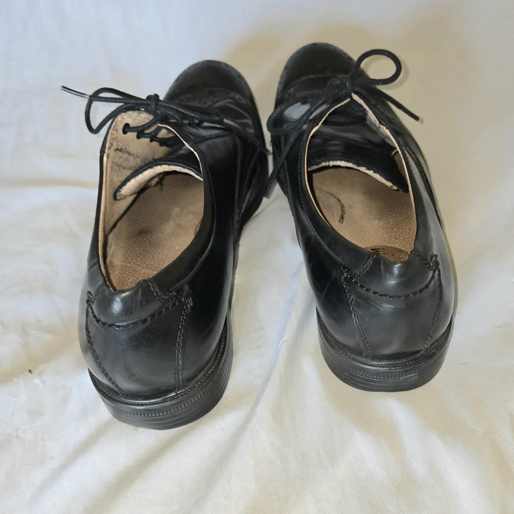 Florsheim Men's Comfort Tec Black Leather Wing Tip Oxfords Shoes 11.5 D